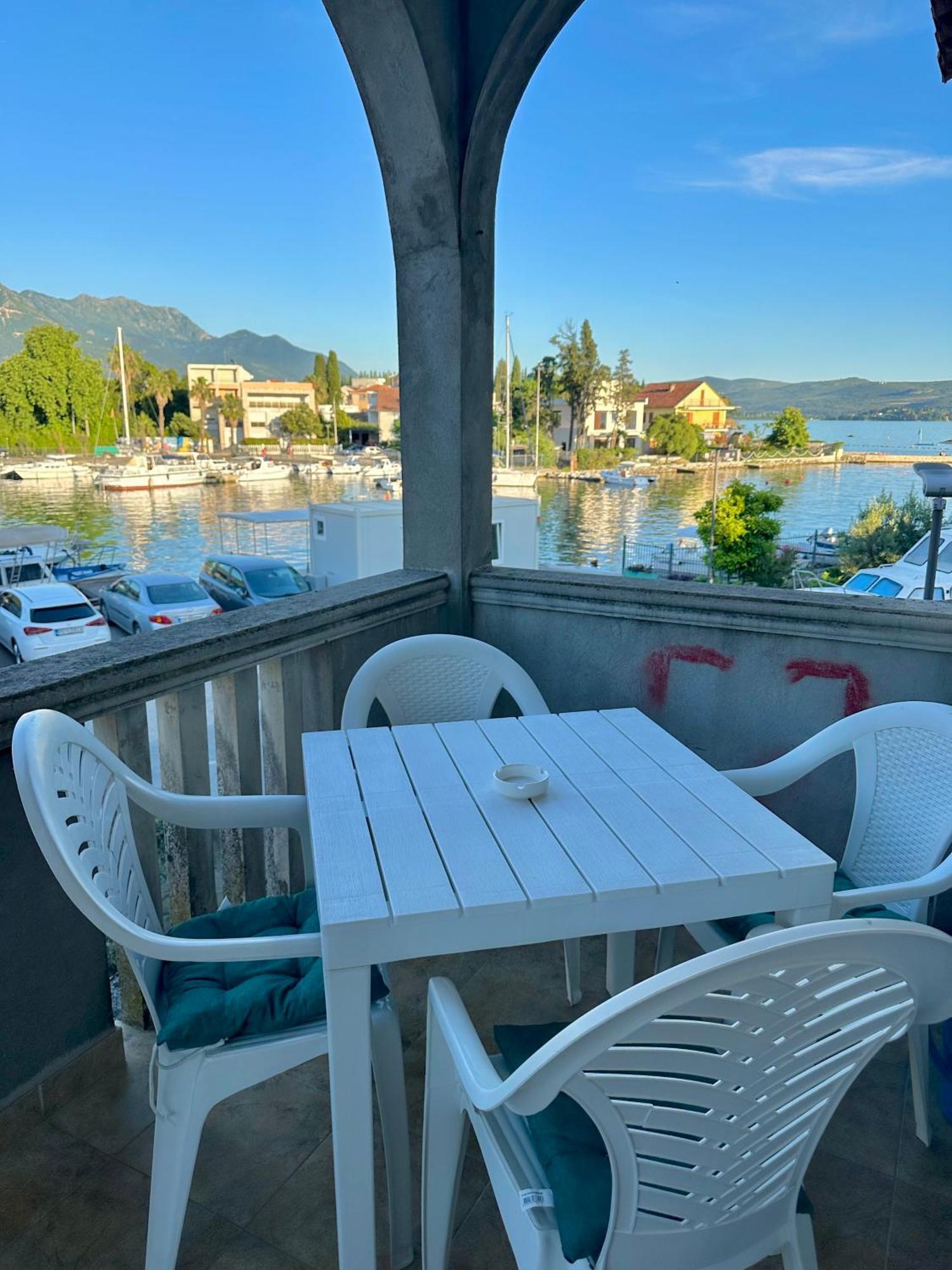 Villa Nela Tivat Exterior foto